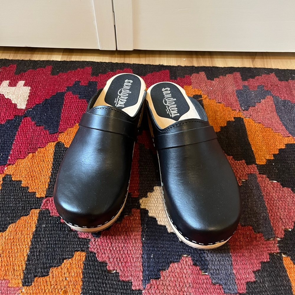 Sandgrens womens clogs size 38